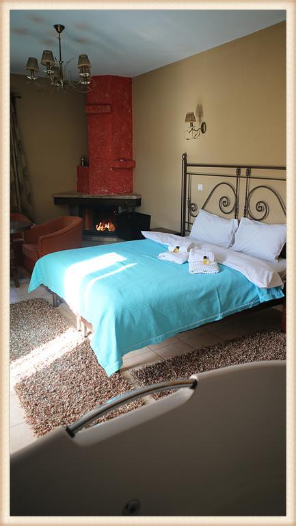 Káto Loutrákion Voreas Hotel חדר תמונה
